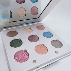 Ofra GLITCH MAKEUP PALETTE
